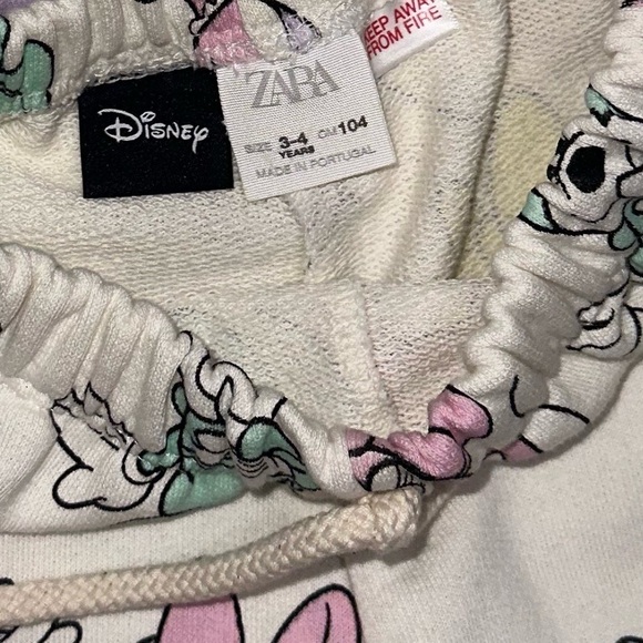 Zara x DISNEY Minnie Mouse Colorful Plush Bermuda Shorts Sz 3-4 Years - Picture 6 of 6
